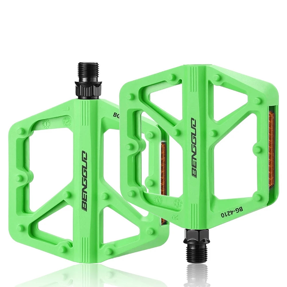Ultralight E-Bike Platform Pedals with Reflectors